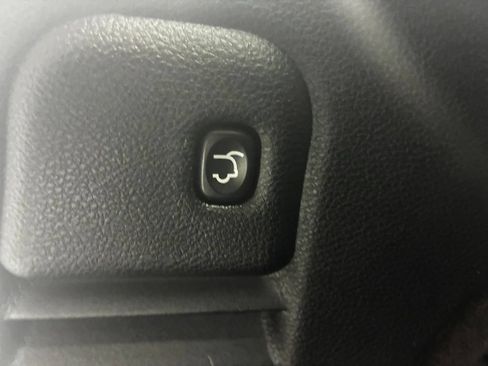 Used 2015 Jeep Grand Cherokee Limited RWD image 29