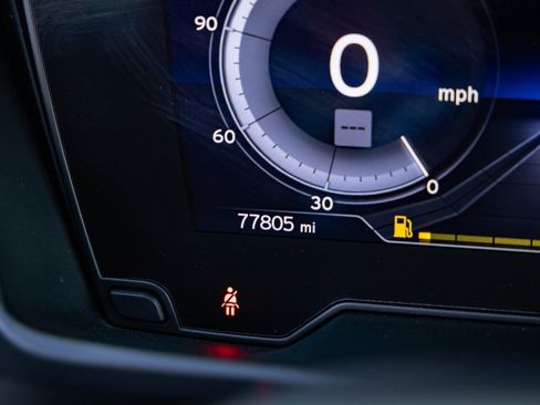 Used 2017 BMW i8 image 16