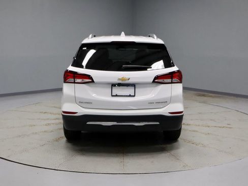 Used 2024 Chevrolet Equinox Premier AWD/4WD image 10
