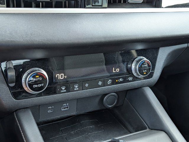 Used 2022 Mitsubishi Outlander ES AWD/4WD image 23