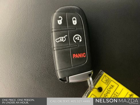 Used 2021 Jeep Grand Cherokee Laredo X AWD/4WD image 47