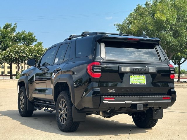 New 2026 Toyota 4Runner SR5 AWD/4WD image 3