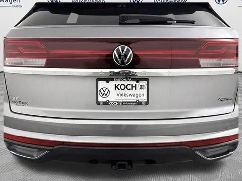 New 2026 Volkswagen Atlas Cross Sport SE AWD/4WD image 13