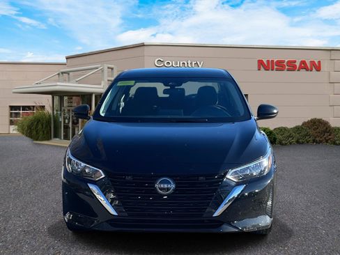 Used 2024 Nissan Sentra SV image 2