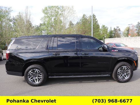 Certified 2025 Chevrolet Suburban Z71 AWD/4WD image 8