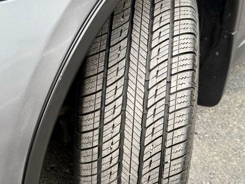 Used 2017 INFINITI QX50 AWD w/ Premium Plus Package image 60