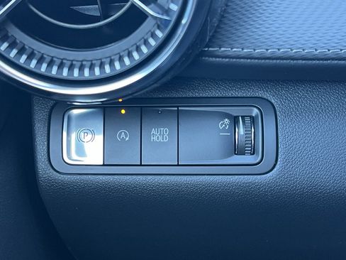 New 2026 Chevrolet Equinox LT image 9