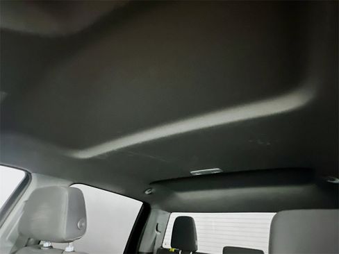 Used 2024 Chevrolet Silverado 2500 LT image 21