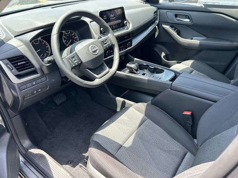 New 2026 Nissan Rogue SV FWD image 12