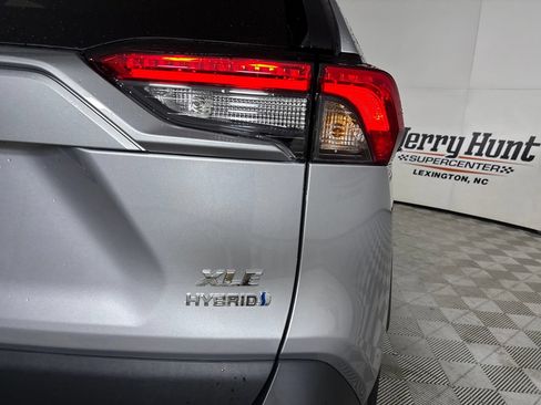 Used 2024 Toyota RAV4 XLE w/ Convenience Package AWD/4WD image 31