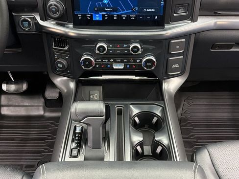 Used 2025 Ford F150 Lariat AWD/4WD image 32