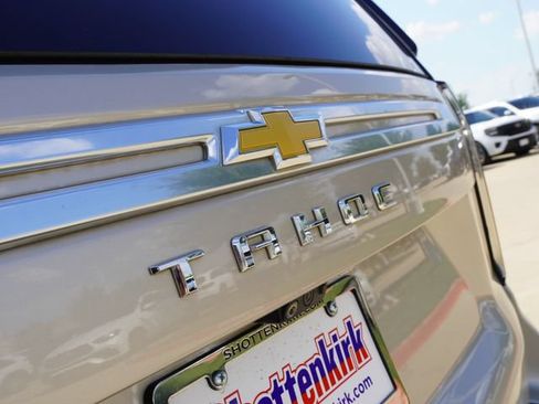 Used 2023 Chevrolet Tahoe High Country RWD image 12