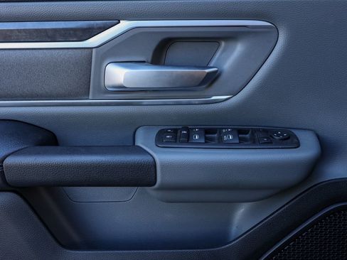 Used 2023 RAM 1500 Big Horn image 23