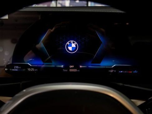 Used 2026 BMW 430i xDrive Coupe w/ M Sport Package AWD/4WD image 17