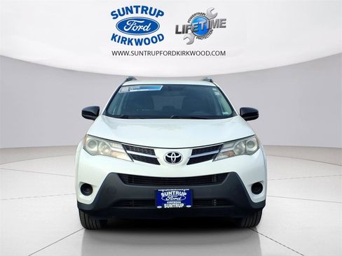 Used 2014 Toyota RAV4 LE image 26