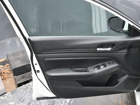 Used 2021 Nissan Altima 2.5 S image 18