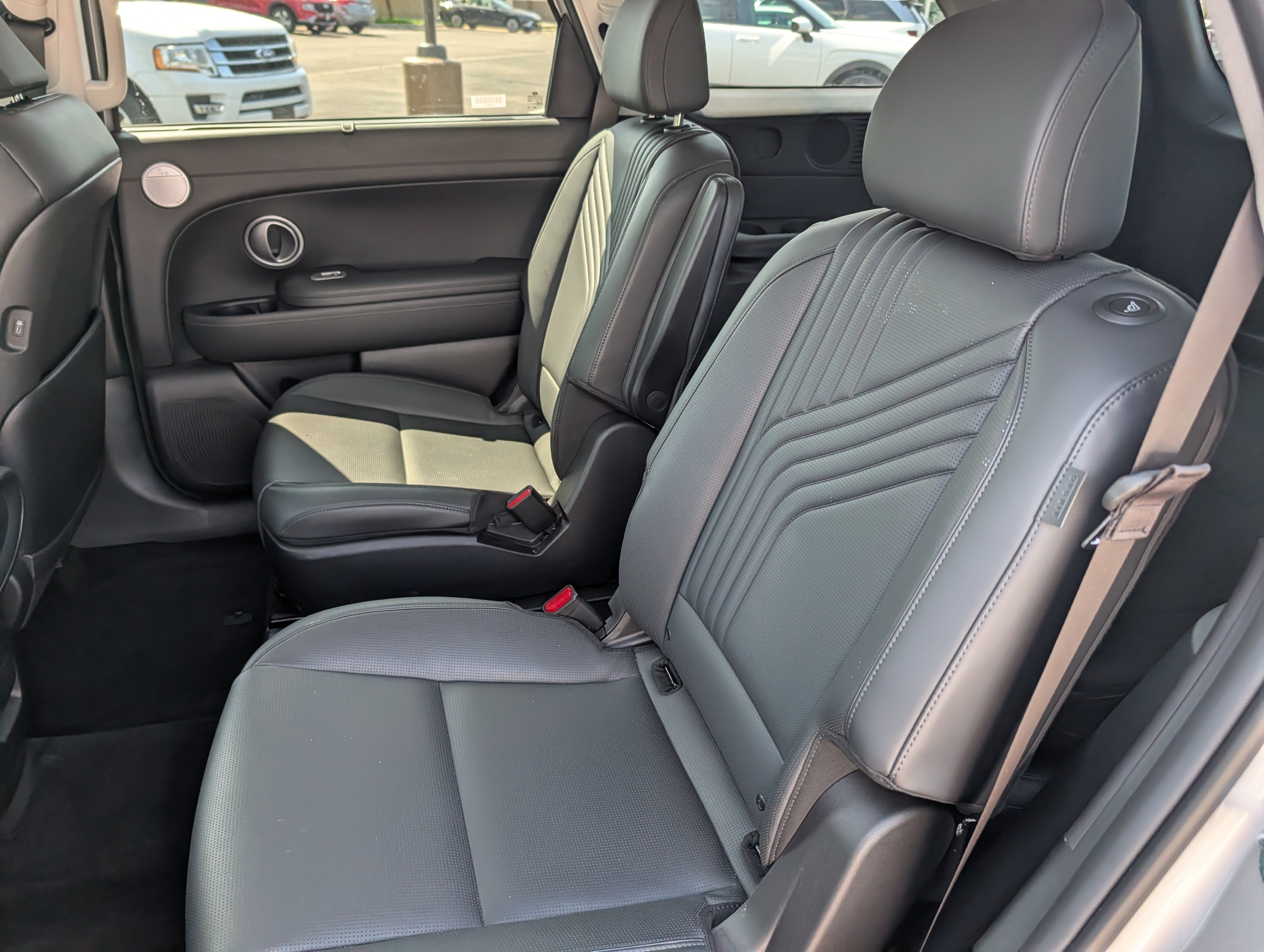 Used 2026 Hyundai Palisade SEL AWD/4WD image 12