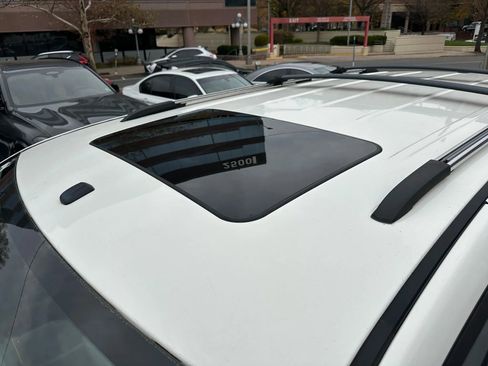 Used 2008 Chrysler Town & Country Limited w/ Entertainment Group #3 image 28