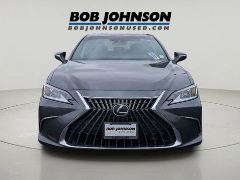 Used 2023 Lexus ES 350 w/ Premium Package FWD image 6