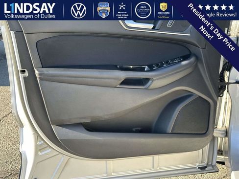 Used 2018 Ford Edge SEL image 8