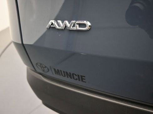 Used 2025 Toyota Grand Highlander AWD image 45