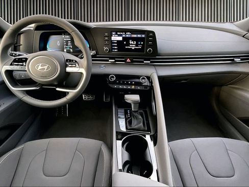 New 2026 Hyundai Elantra SEL Sport Premium FWD image 6