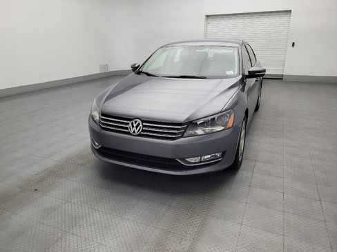 Used 2015 Volkswagen Passat 1.8T Limited Edition image 15