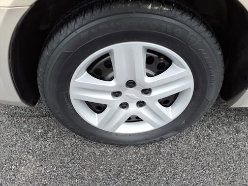 Used 2010 Chevrolet Impala LS image 11