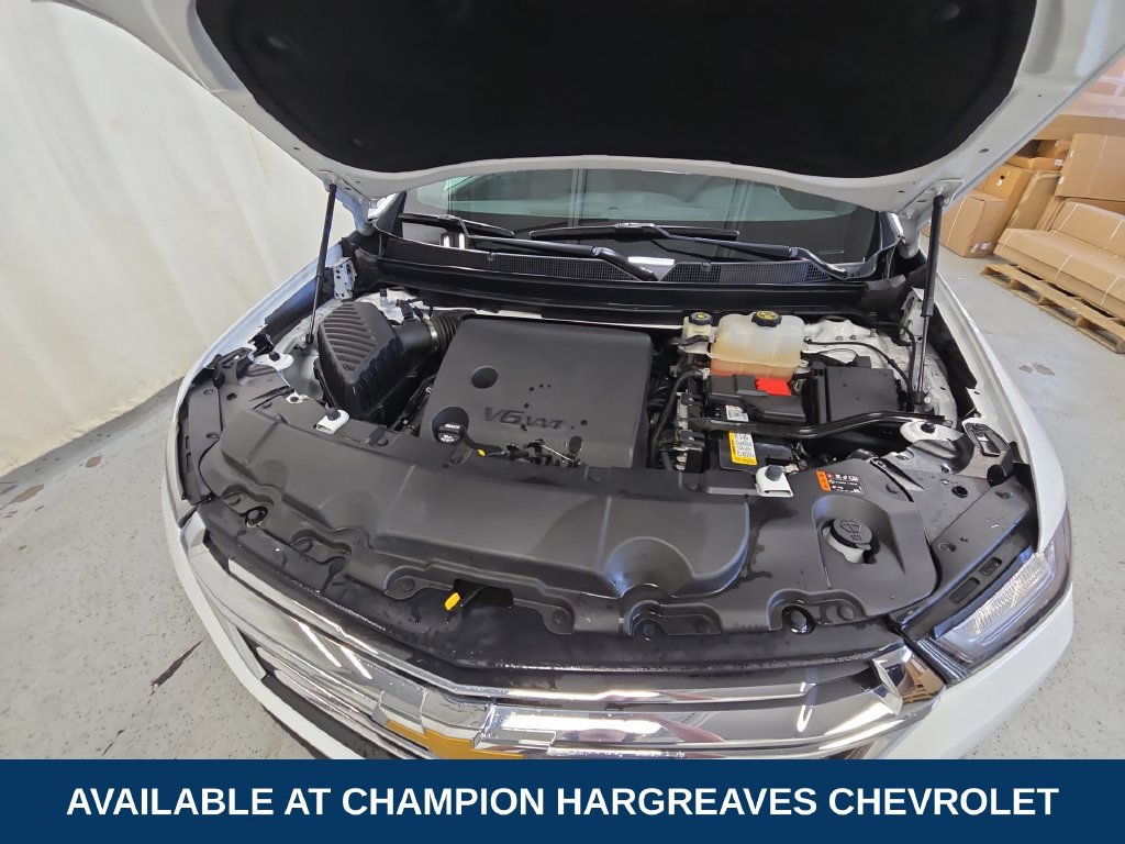 Certified 2023 Chevrolet Traverse LT FWD image 38