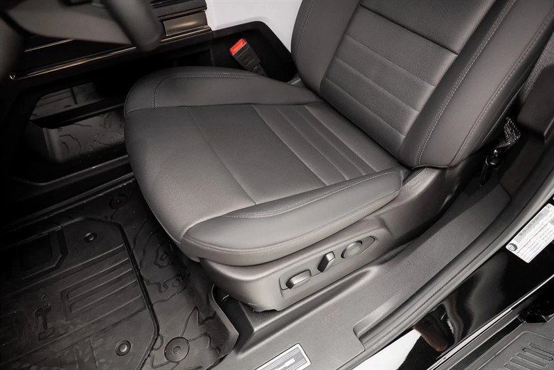 Used 2024 GMC Hummer EV 2X w/ LPO, Illumination Package AWD/4WD image 22