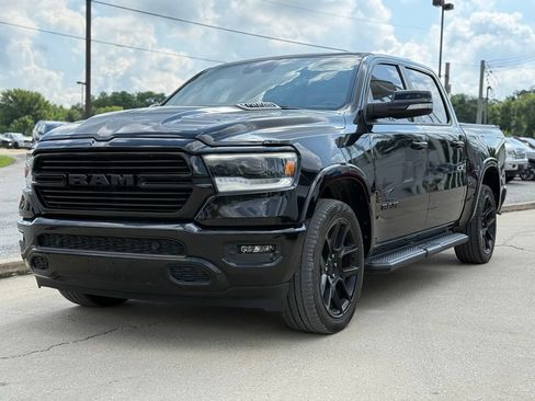 Used 2022 RAM 1500 Laramie AWD/4WD image 2