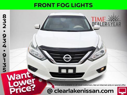 Used 2017 Nissan Altima 2.5 SL w/ Moonroof Package image 2