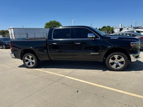 Used 2022 RAM 1500 Laramie AWD/4WD image 2