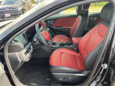 New 2025 Kia K4 GT-Line w/ GT-Line Premium Package image 13