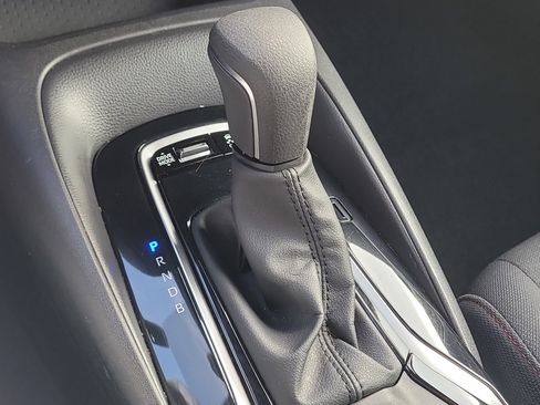 Certified 2024 Toyota Corolla SE image 24