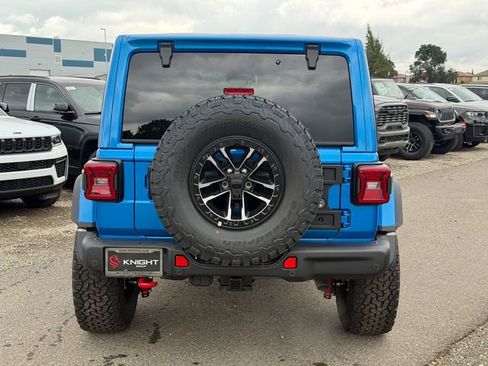 New 2026 Jeep Wrangler Unlimited Rubicon AWD/4WD image 11