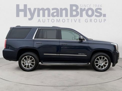 Used 2020 GMC Yukon Denali image 2