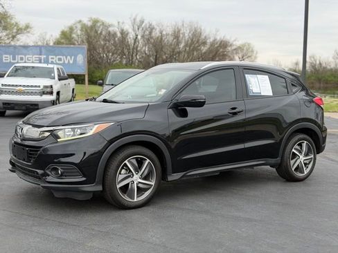 Used 2021 Honda HR-V EX image 3