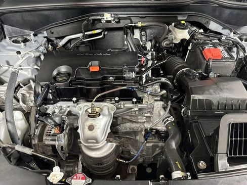 Certified 2025 Honda HR-V Sport image 28