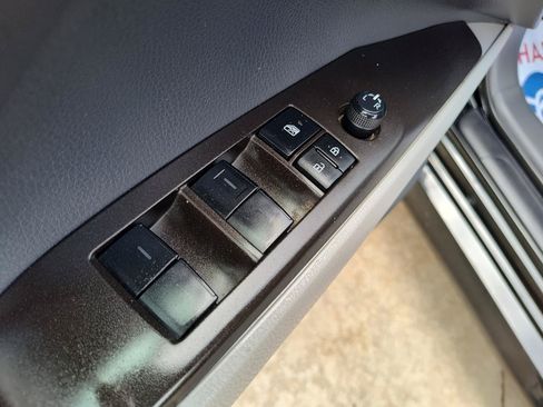 Used 2023 Toyota Camry LE FWD image 15