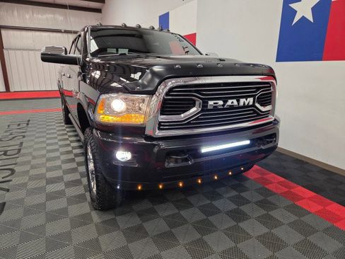 Used 2016 RAM 2500 Limited image 23