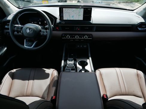 New 2027 Honda HR-V EX-L image 9