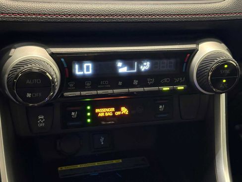 Certified 2021 Toyota RAV4 XSE w/ Premium Package AWD/4WD image 15