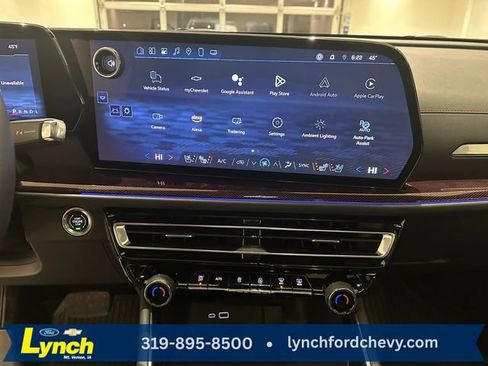 Used 2024 Chevrolet Traverse RS w/ LPO, Floor Liner Package image 12