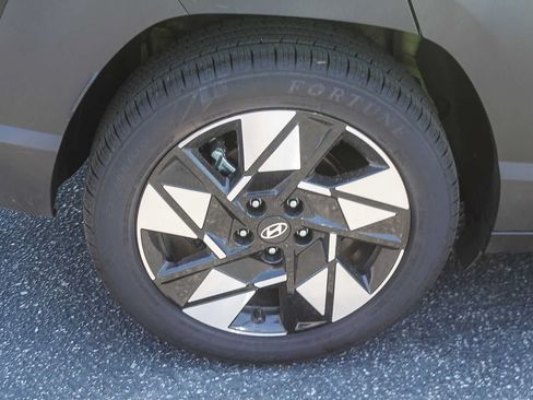 Certified 2024 Hyundai Kona SEL FWD image 11