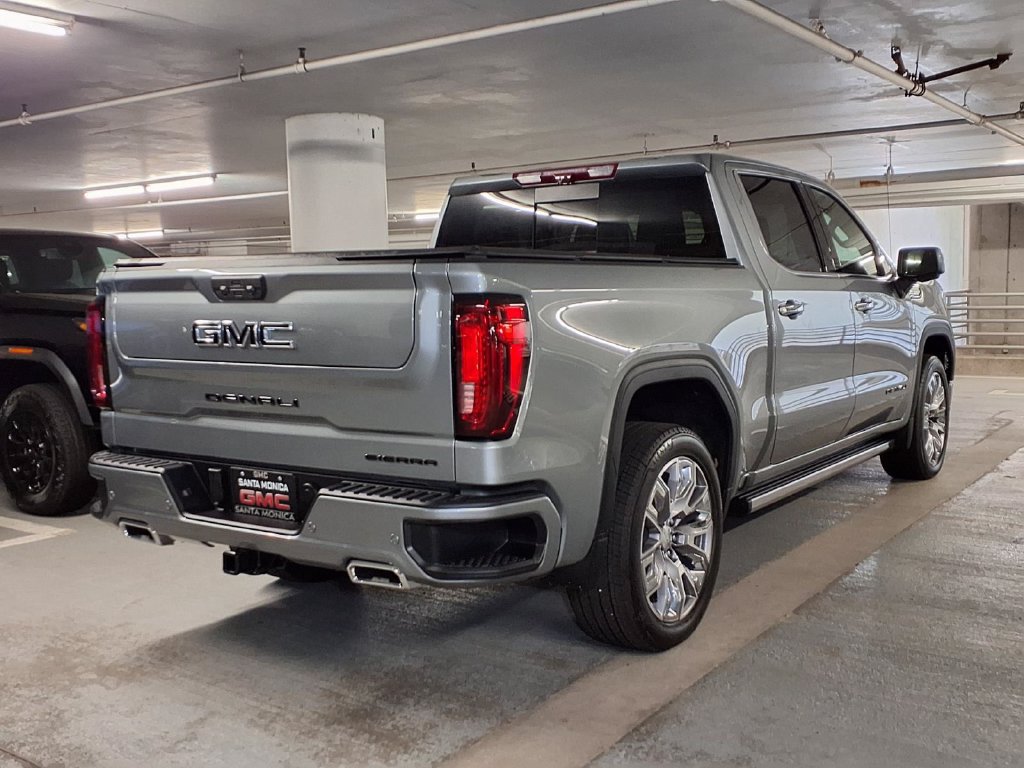 New 2026 GMC Sierra 1500 Denali w/ Denali Reserve Package AWD/4WD image 8