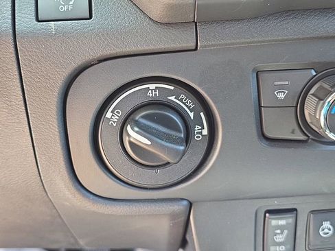 Certified 2026 Nissan Frontier PRO-4X AWD/4WD image 27