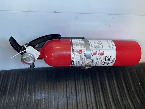 Used 2024 Chevrolet Express 3500 w/ Power Convenience Package image 32