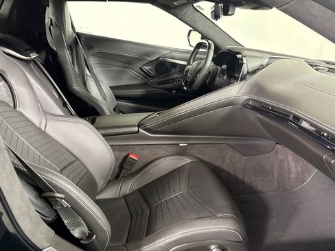 Used 2025 Chevrolet Corvette E-Ray w/ Stealth Interior Trim Package AWD/4WD image 16