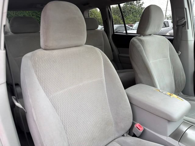 Used 2010 Toyota Highlander 4WD image 29